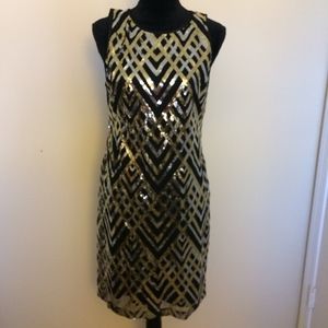NWOT Jessica Howard Gold Metallic Sheath Dress